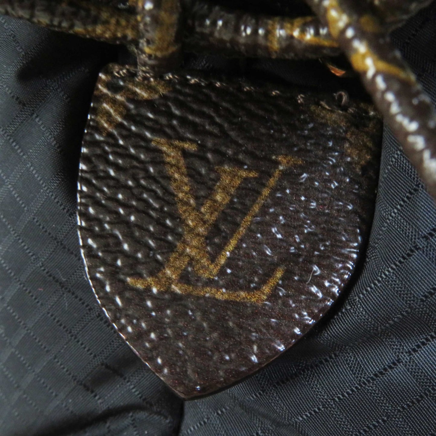 Louis Vuitton Botas cortas Tipo de nylon Línea de almohada negra Mujeres 38 SECUPO AUTENTIC