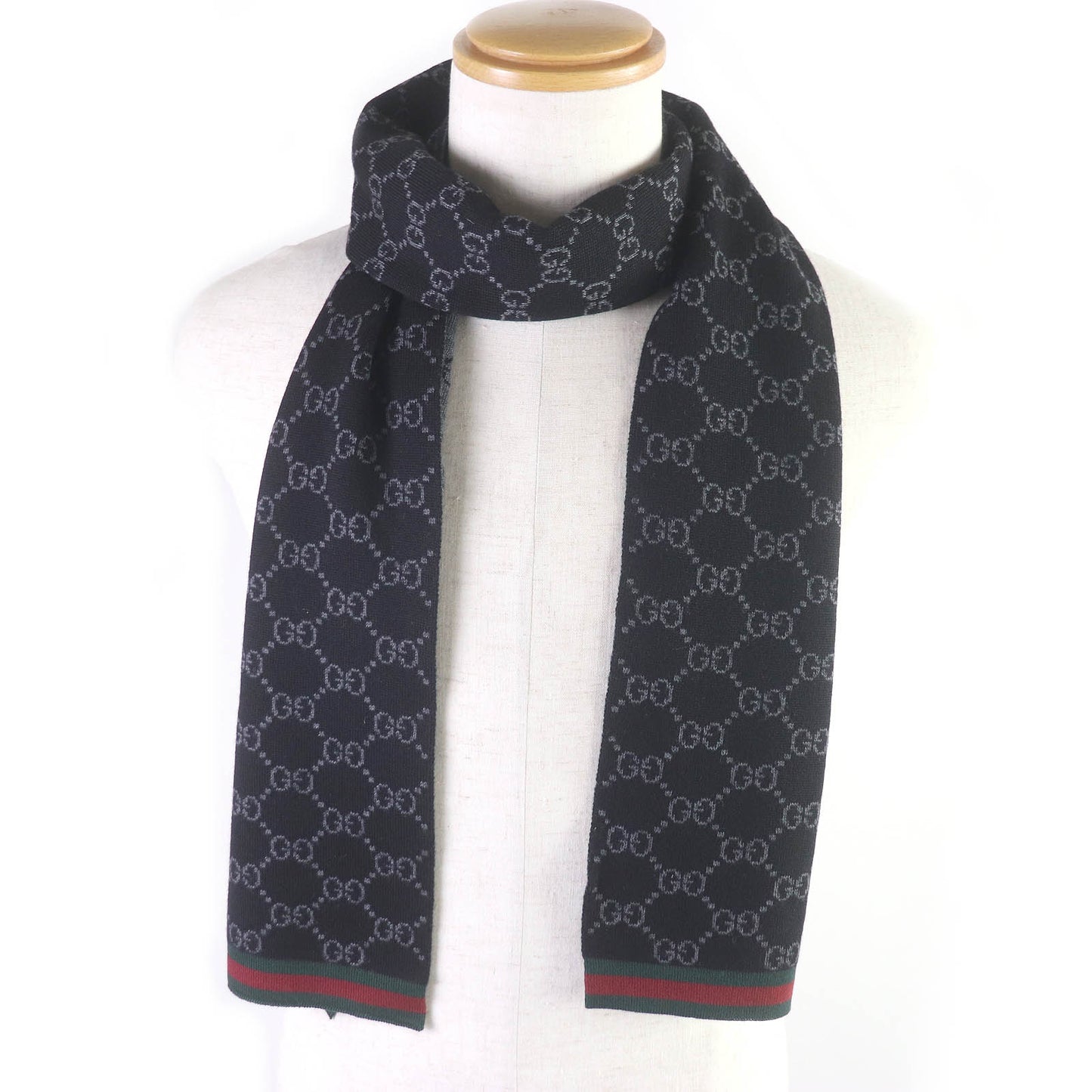 GUCCI Scarf 325806 Main: 100% wool Black Grey mens Used Authentic