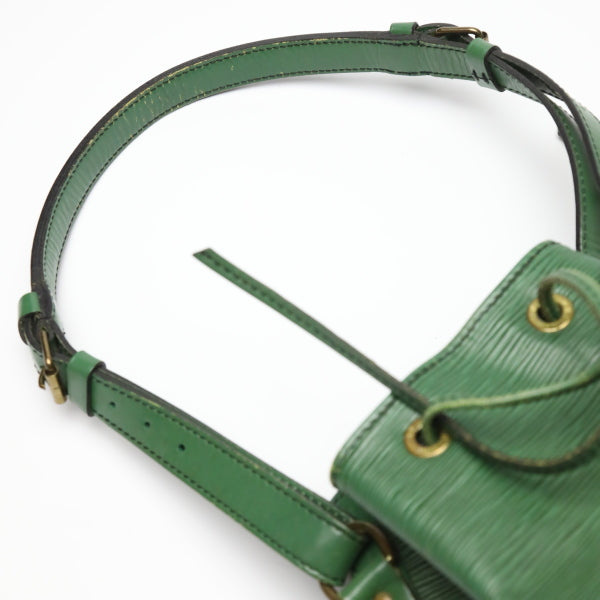 LOUIS VUITTON Shoulder Bag M44104 Epi Leather Borneo Green Petit Noe Epi purse Women Used Authentic