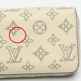 LOUIS VUITTON Long Wallet Purse Zip Around Monogram Mahina Zippy wallet Monogram Mahina Ｍ61868 Magnolia Women Used Authentic
