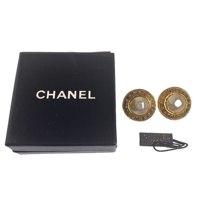 CHANEL Earring Gold Plated gold Fake pearl vintage Gold Plated Women Used Authentic