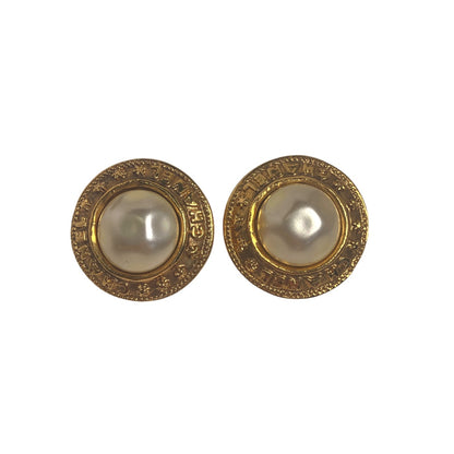 CHANEL Earring Gold Plated gold Fake pearl vintage Gold Plated Women Used Authentic