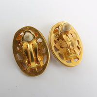 CHANEL Earring vintage Oval Plated Gold gold Women Used Authentic