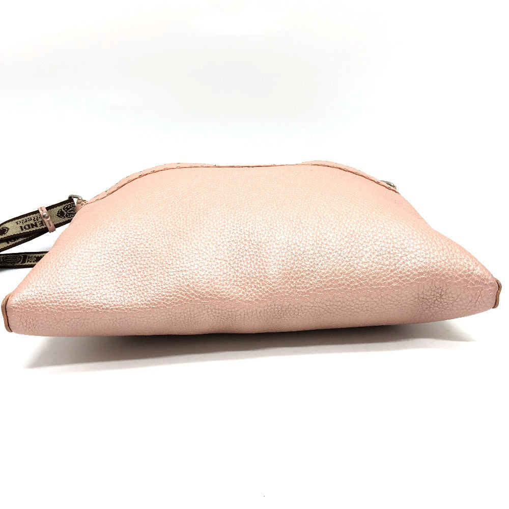 FENDI Shoulder Bag leather pink Celeria