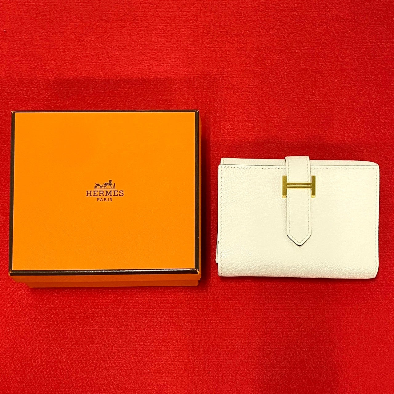 HERMES Bifold Wallet Chevre Misol white Bearn combine