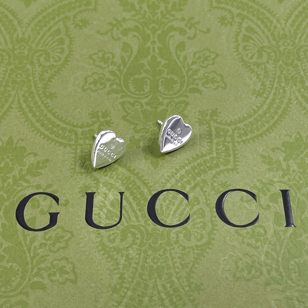 GUCCI Pierce 223990 J8400 8106 Silver925 Silver Trademark heart shape