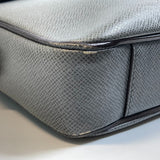 LOUIS VUITTON Briefcase M32641 Taiga Leather gray Taiga Vasili PM mens Used Authentic