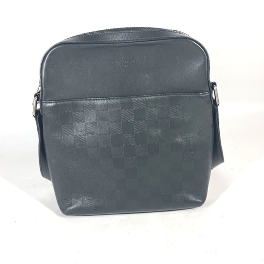 LOUIS VUITTON Shoulder Bag N23355 Damier Anfini Leather black Damier Anfini Pochette District