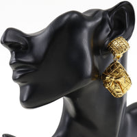 CHANEL Earring quilting Plated Gold gold Women Used Authentic