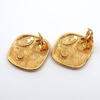 CHANEL Earring vintage Matrasse Rhombus Plated Gold gold Women Used Authentic