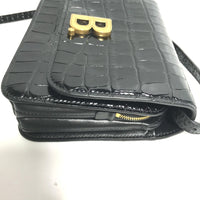 BALENCIAGA Shoulder Bag Crossbody bag 2WAY clutch bag pouch B logo quilting Embossed leather 592898 black Women Used Authentic