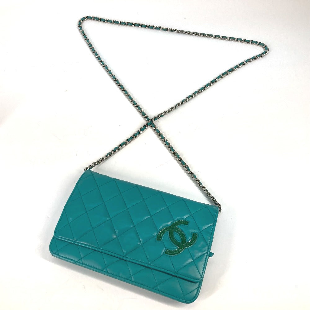 CHANEL Shoulder Bag leather green Crossbody long wallet CC COCO Mark Quilting Matelasse Women Used Authentic