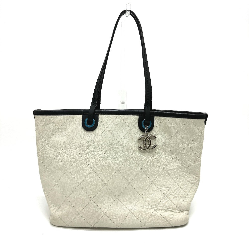 CHANEL Tote Bag Caviar skin white CC COCO Mark Matrasse Women Used Authentic