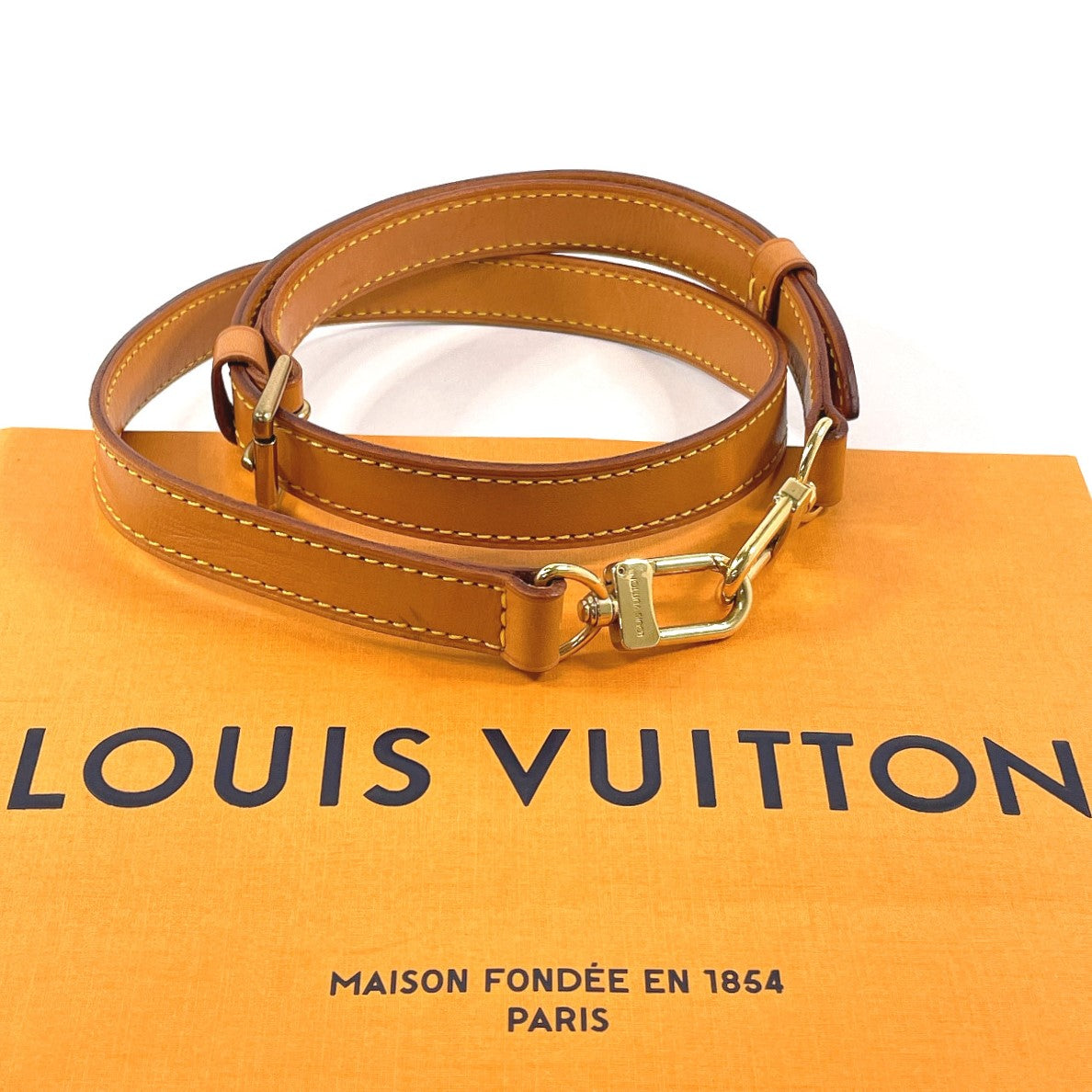 LOUIS VUITTON Shoulder strap Nume leather Brown