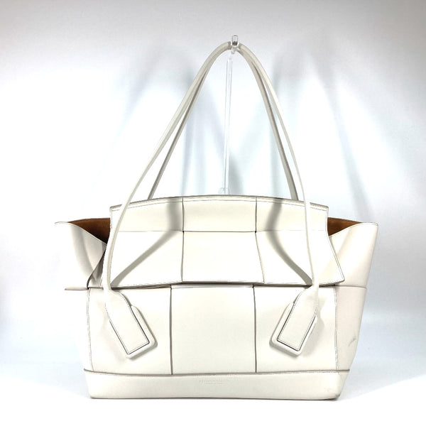 BOTTEGAVENETA Tote Bag Bag Shoulder Bag Maxi INTRECCIATO Arco medium leather 575943 white Women Used Authentic