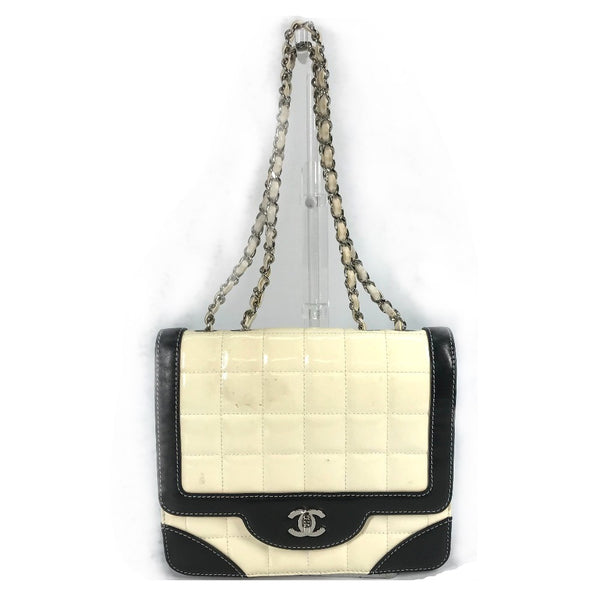 CHANEL Shoulder Bag WChain Bag Shoulder Bag COCO Mark CC Chocolate bar Patent leather white Women Used Authentic
