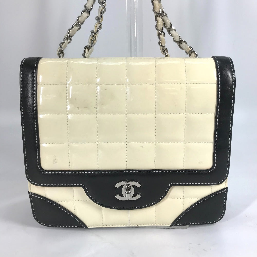 CHANEL Shoulder Bag Patent leather white COCO Mark CC Chocolate bar Women Used Authentic