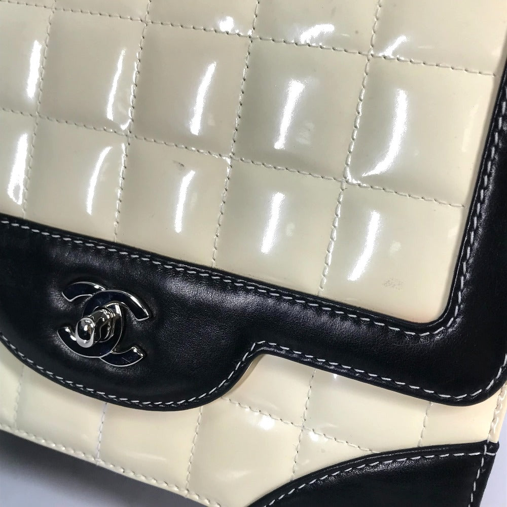 CHANEL Shoulder Bag Patent leather white COCO Mark CC Chocolate bar Women Used Authentic