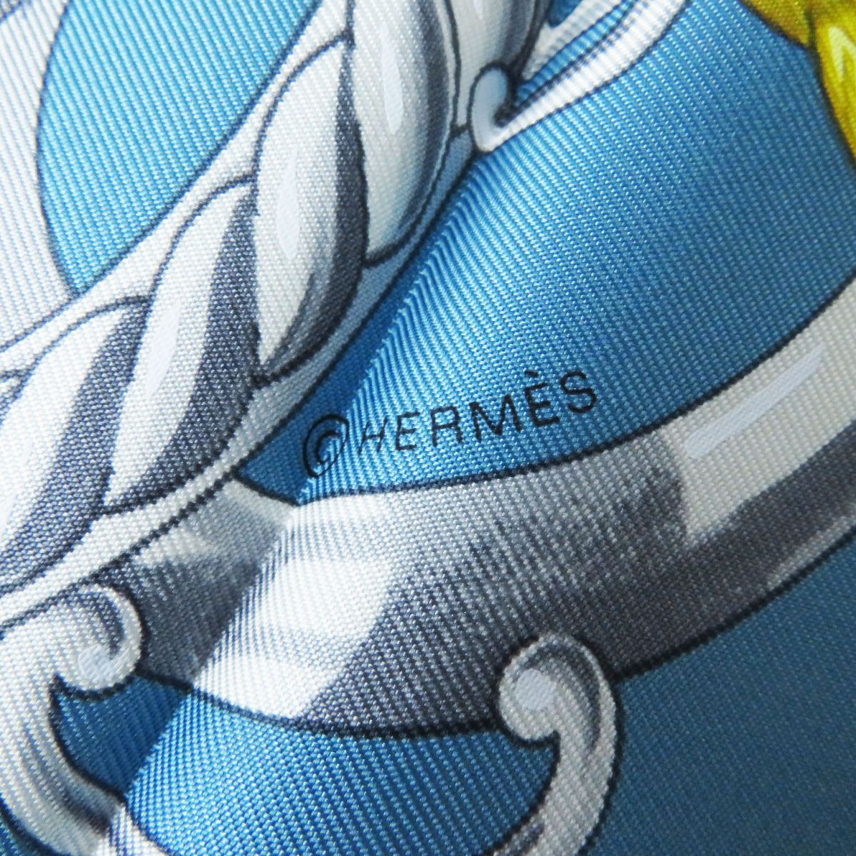 HERMES scarf silk MARINE/BLEU GLACIE Carre90