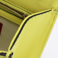 Valentino Rockstud -Kettensuchtbeutel Diagonale Umhängetasche Umhängetaschen Umhänget Bagcolor gelbe Leder -Leinwand Frauen