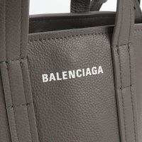 BALENCIAGA 672793 Shoulder Tote Everyday XS North-South Diagonal shoulder bag leather gray Women